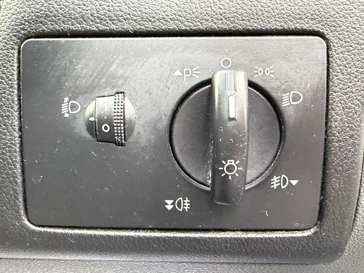 Used Ford Focus 2009 for sale - 77057304: Photo 25