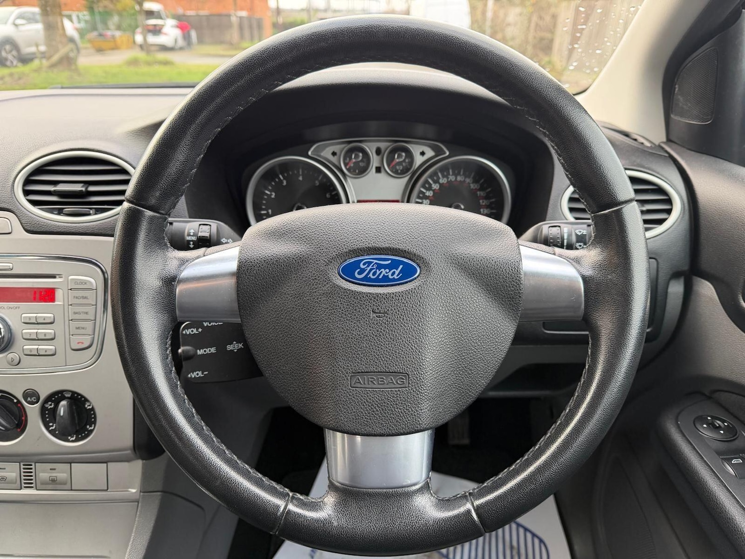 Used Ford Focus 2009 for sale - 77057304: Photo 38