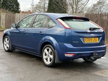 Used Ford Focus 2009 for sale - 77057304: Photo