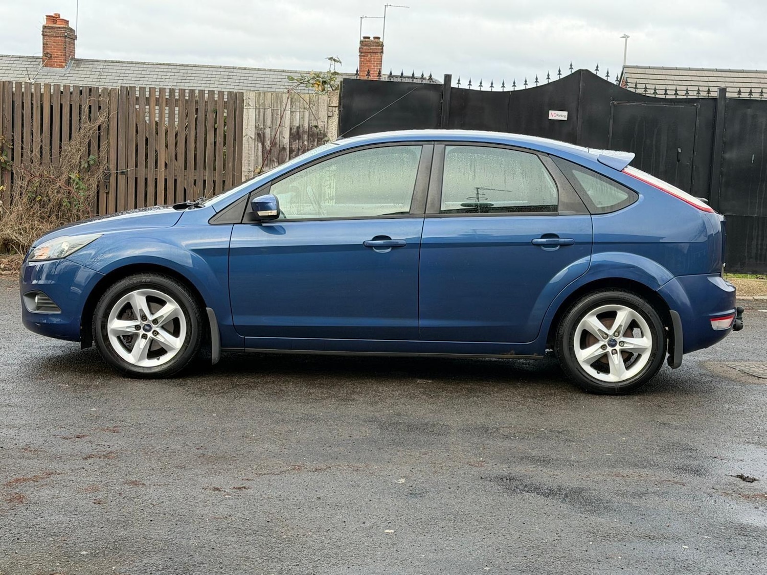 Used Ford Focus 2009 for sale - 77057304: Photo 6