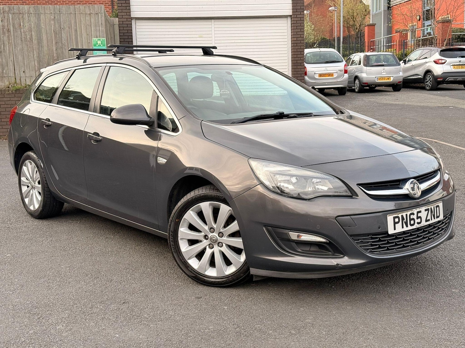 Used Vauxhall Astra for sale - 78135963: Photo 1