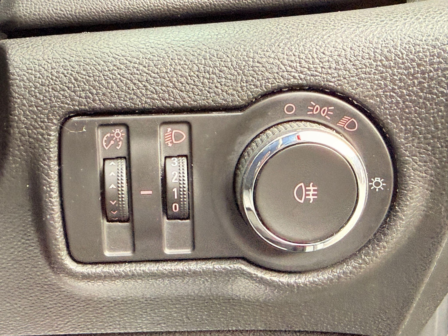 Used Vauxhall Astra for sale - 78135963: Photo 27