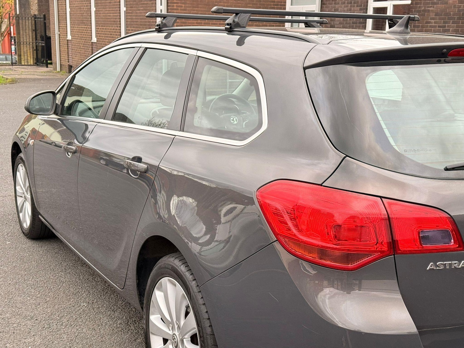 Used Vauxhall Astra for sale - 78135963: Photo 4