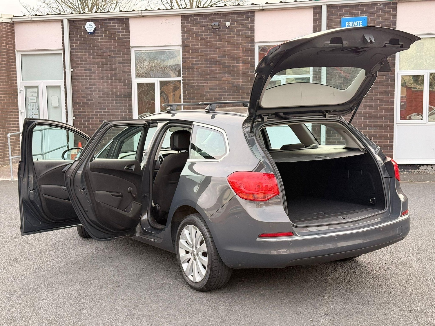 Used Vauxhall Astra for sale - 78135963: Photo 8