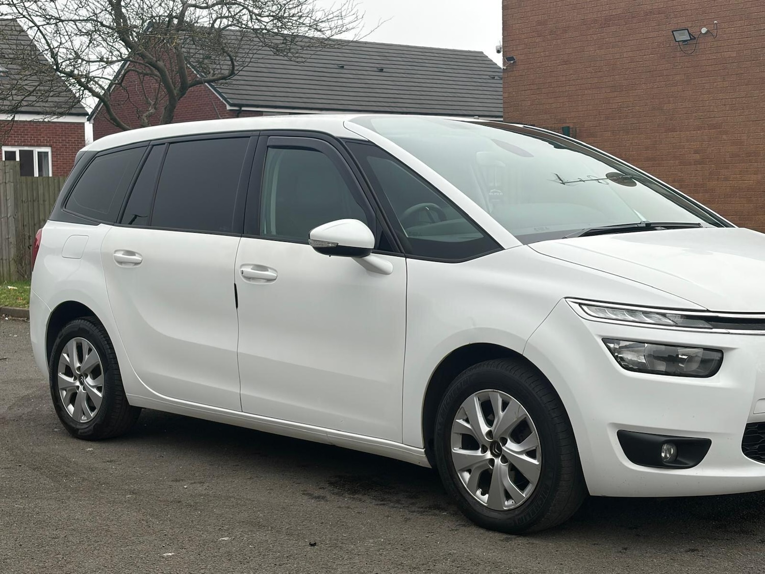 Used Citroen Grand C4 Picasso 2016 for sale - 77838699: Photo 2