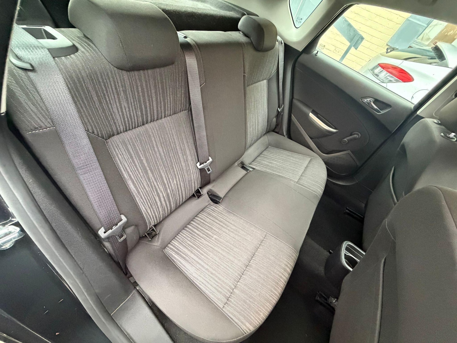 Used Vauxhall Astra 2011 for sale - 76964640: Photo 34