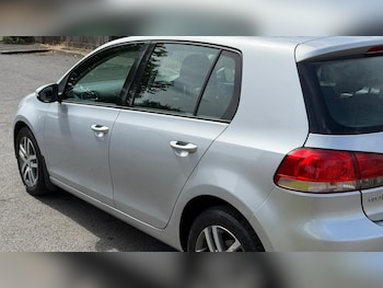 Used Volkswagen Golf 2010 for sale - 78911531: Photo