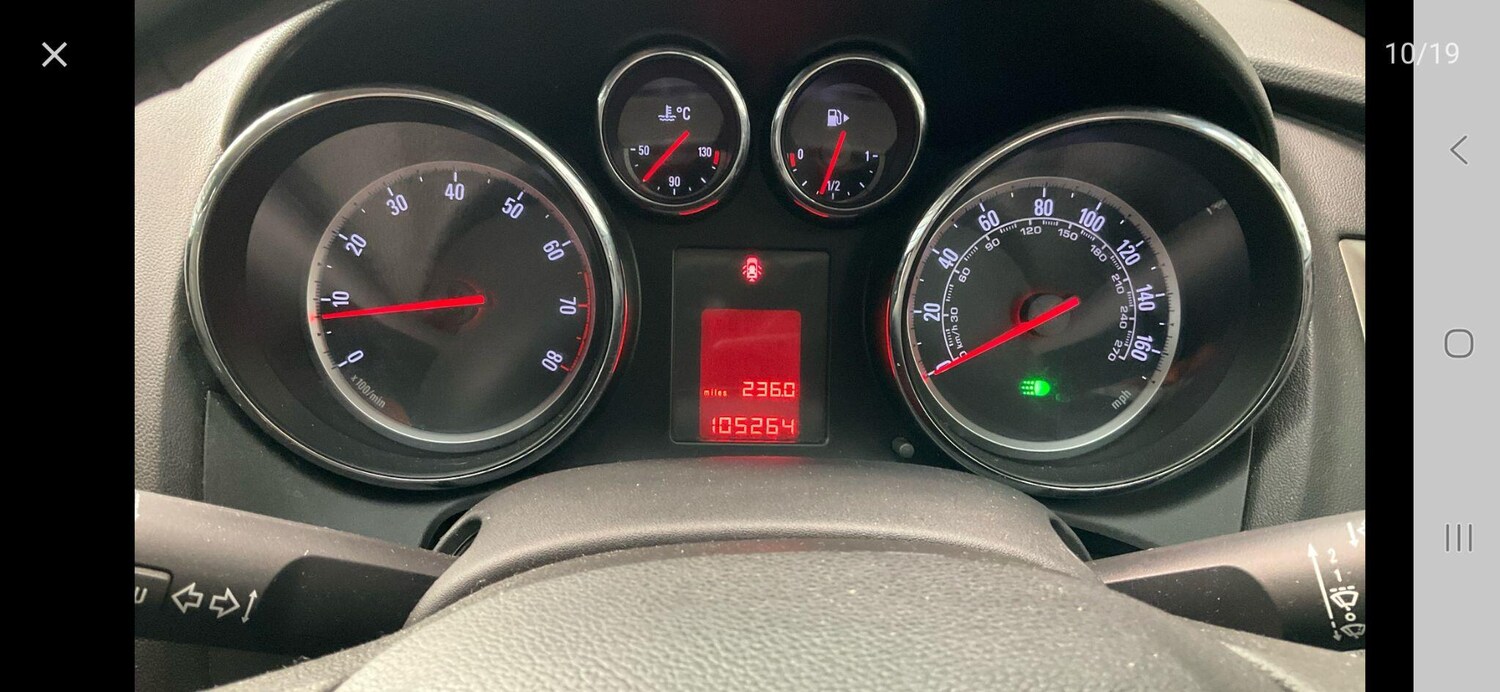 Used Vauxhall Astra 2011 for sale - 77839530: Photo 8