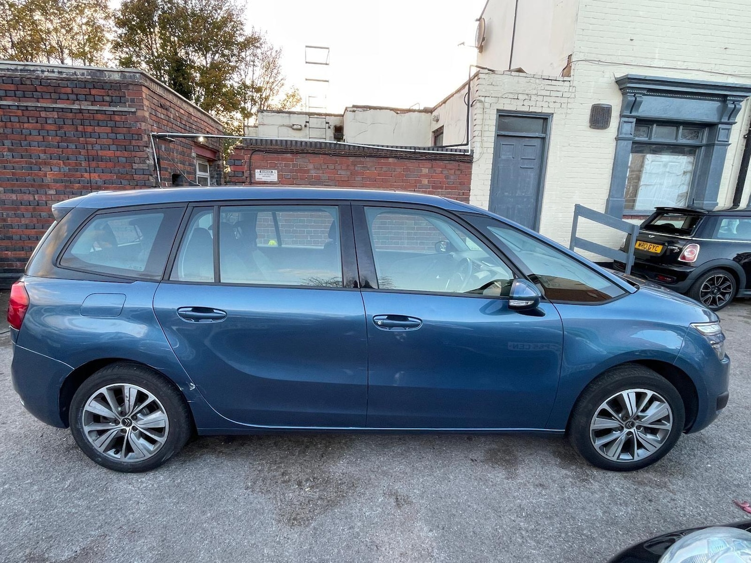 Used Citroen C4 Grand Picasso 2015 for sale - 76398161: Photo 16