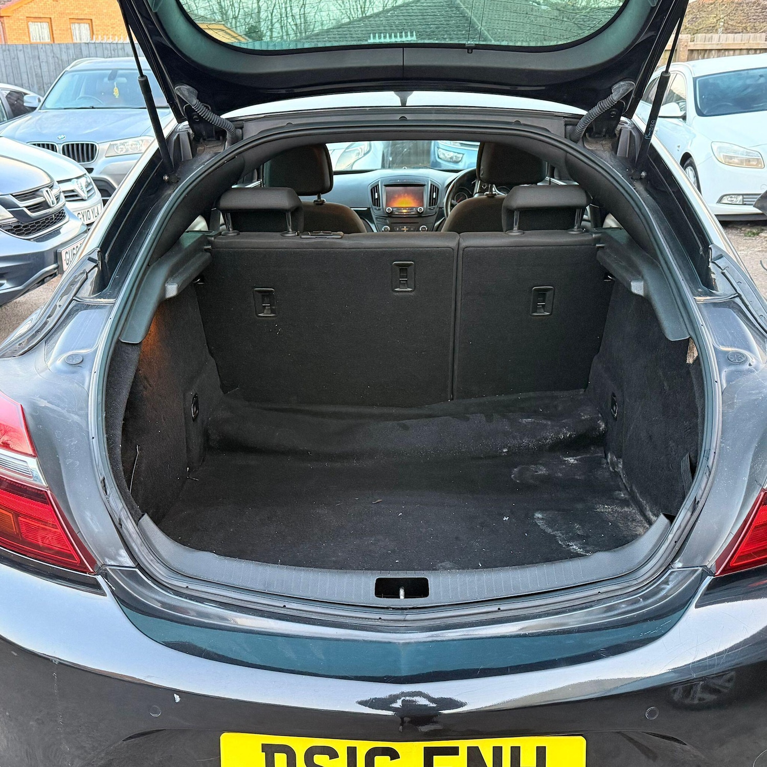 Used Vauxhall Insignia 2016 for sale - 77839741: Photo 3