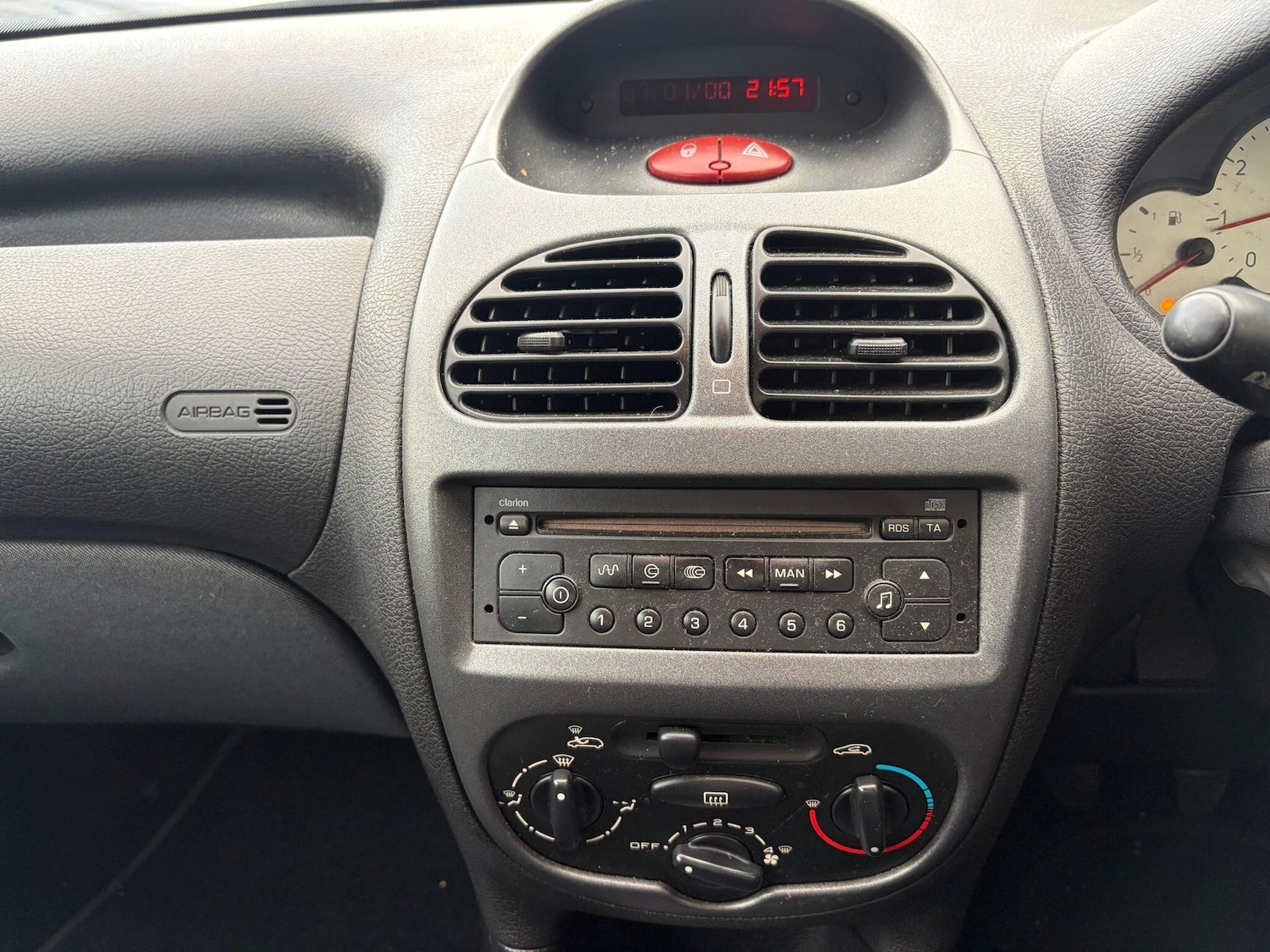 Used Peugeot 206 2007 for sale - 76936542: Photo 35