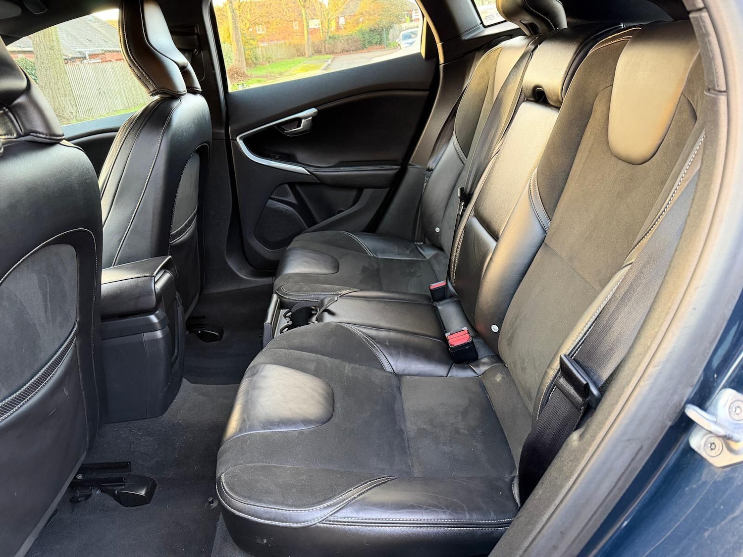 Used Volvo V40 for sale - 77082029: Photo 17