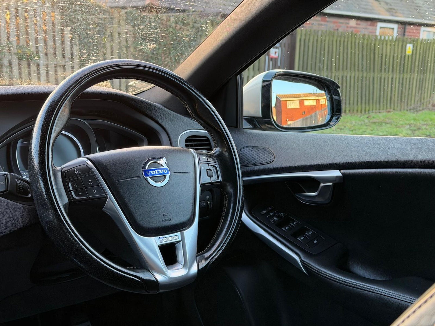 Used Volvo V40 for sale - 77082029: Photo 37