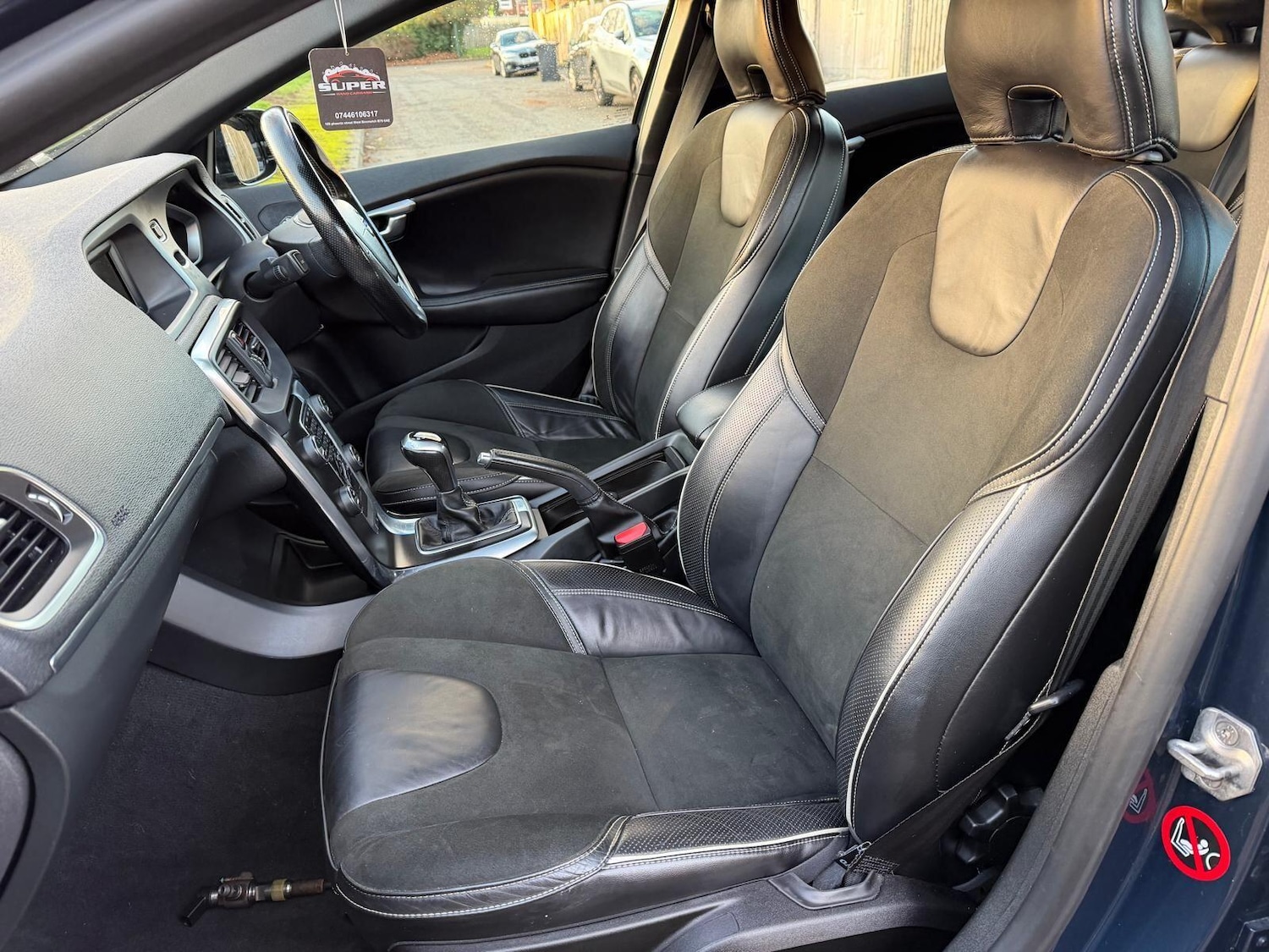 Used Volvo V40 for sale - 77082029: Photo 41