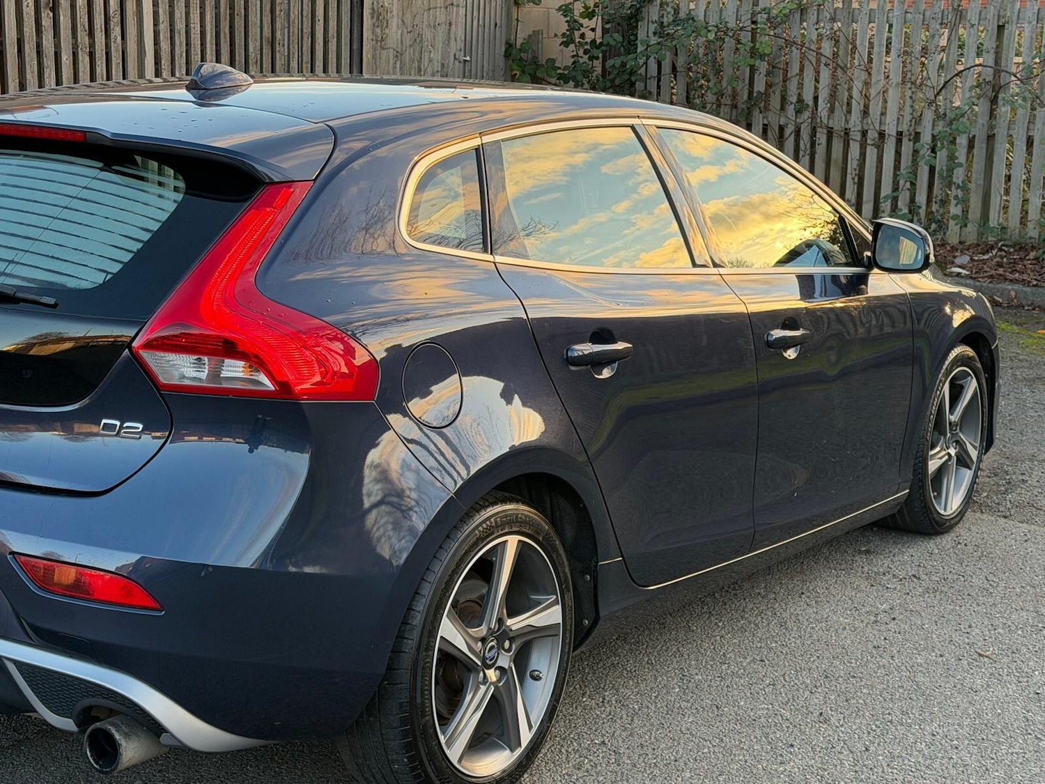 Used Volvo V40 for sale - 77082029: Photo 8