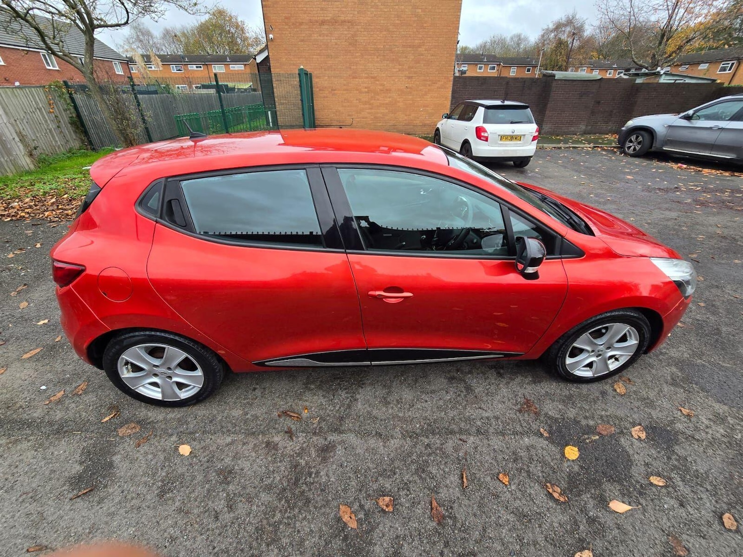 Used Renault Clio for sale - 76527817: Photo 21