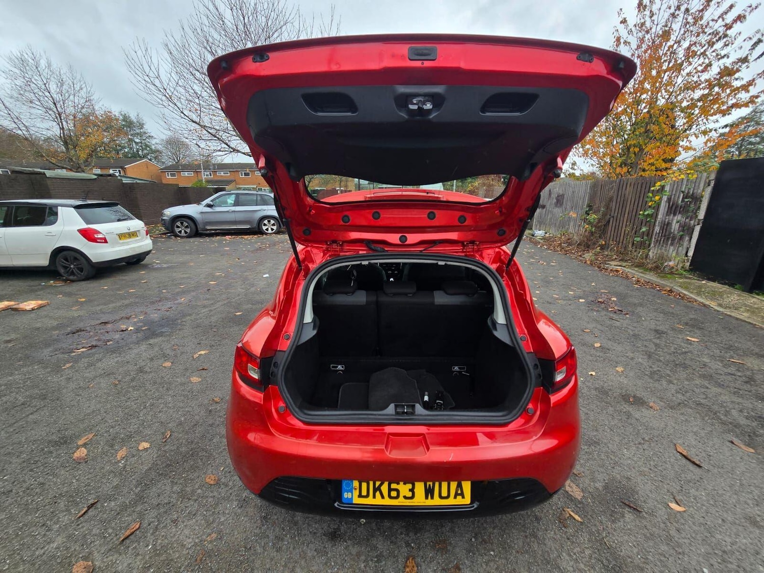 Used Renault Clio for sale - 76527817: Photo 44