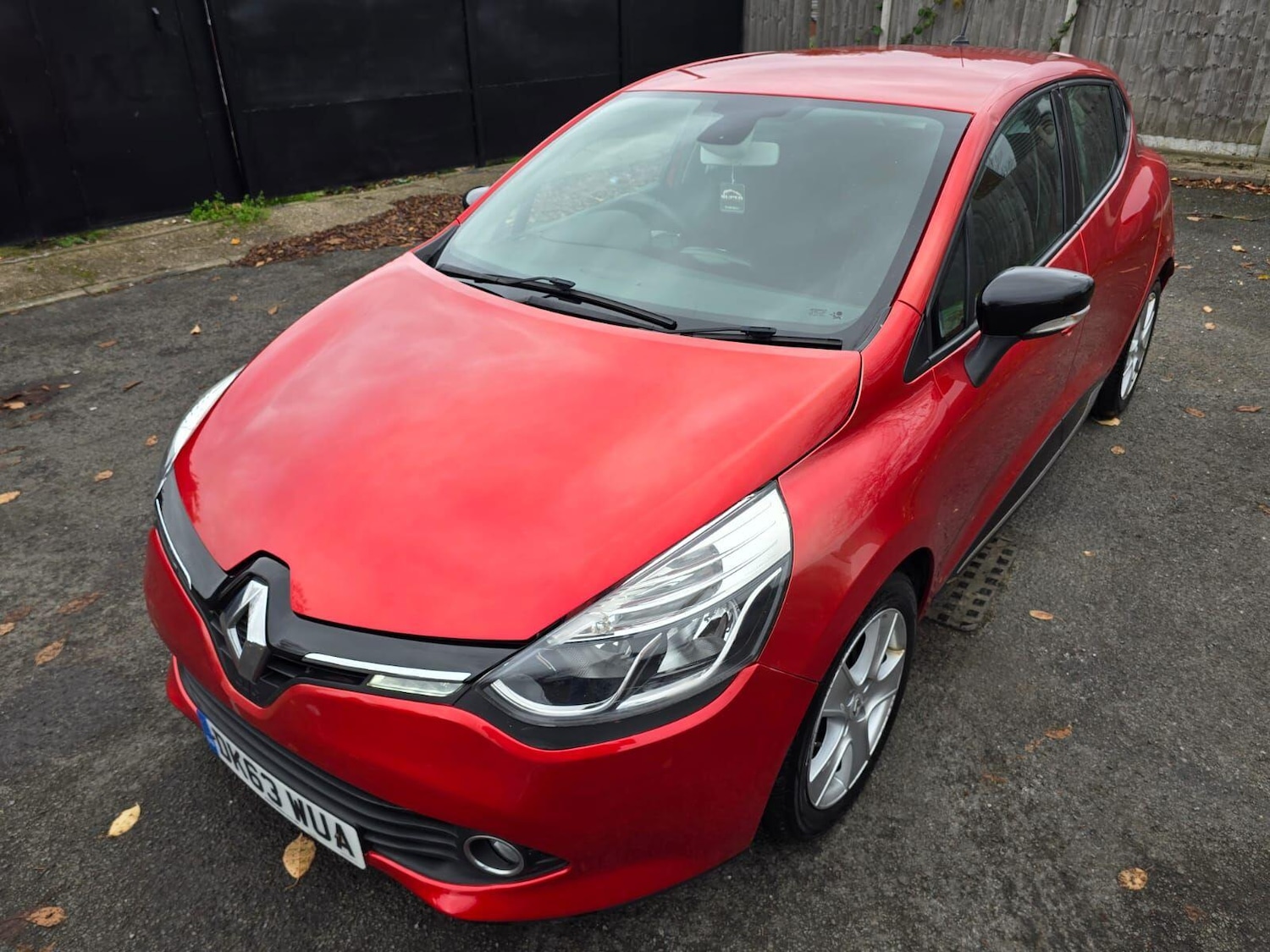 Used Renault Clio for sale - 76527817: Photo 9