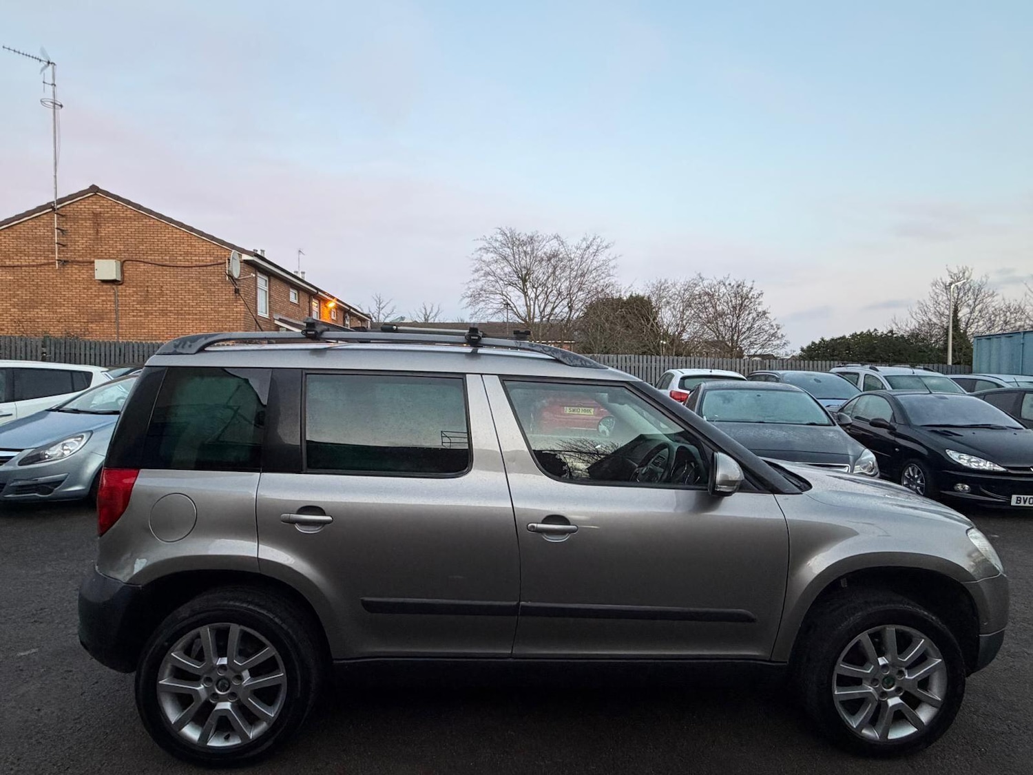 Used Skoda Yeti 2010 for sale - 76913409: Photo 23