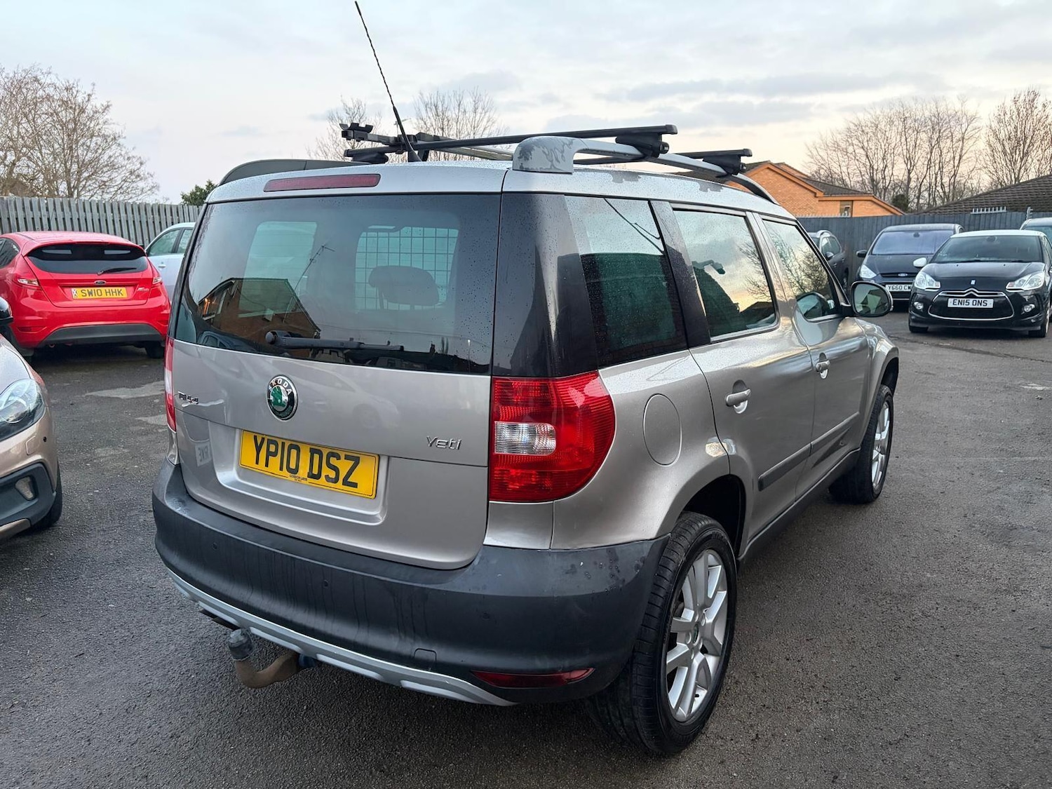 Used Skoda Yeti 2010 for sale - 76913409: Photo 25