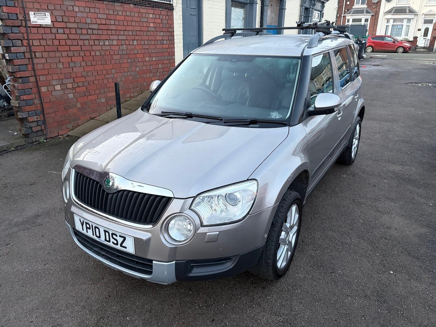 Used Skoda Yeti 2010 for sale - 76913409: Photo 3