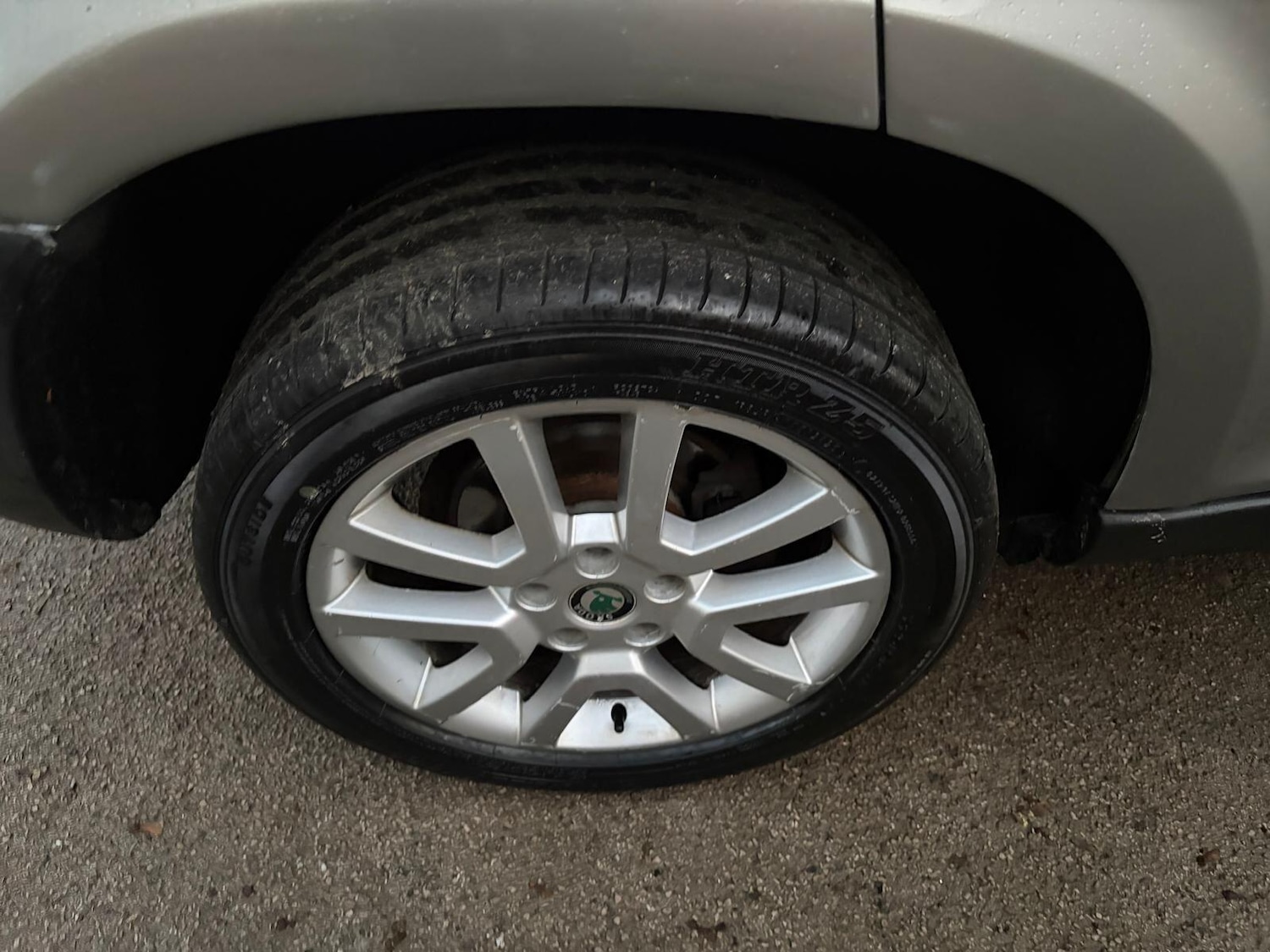 Used Skoda Yeti 2010 for sale - 76913409: Photo 41