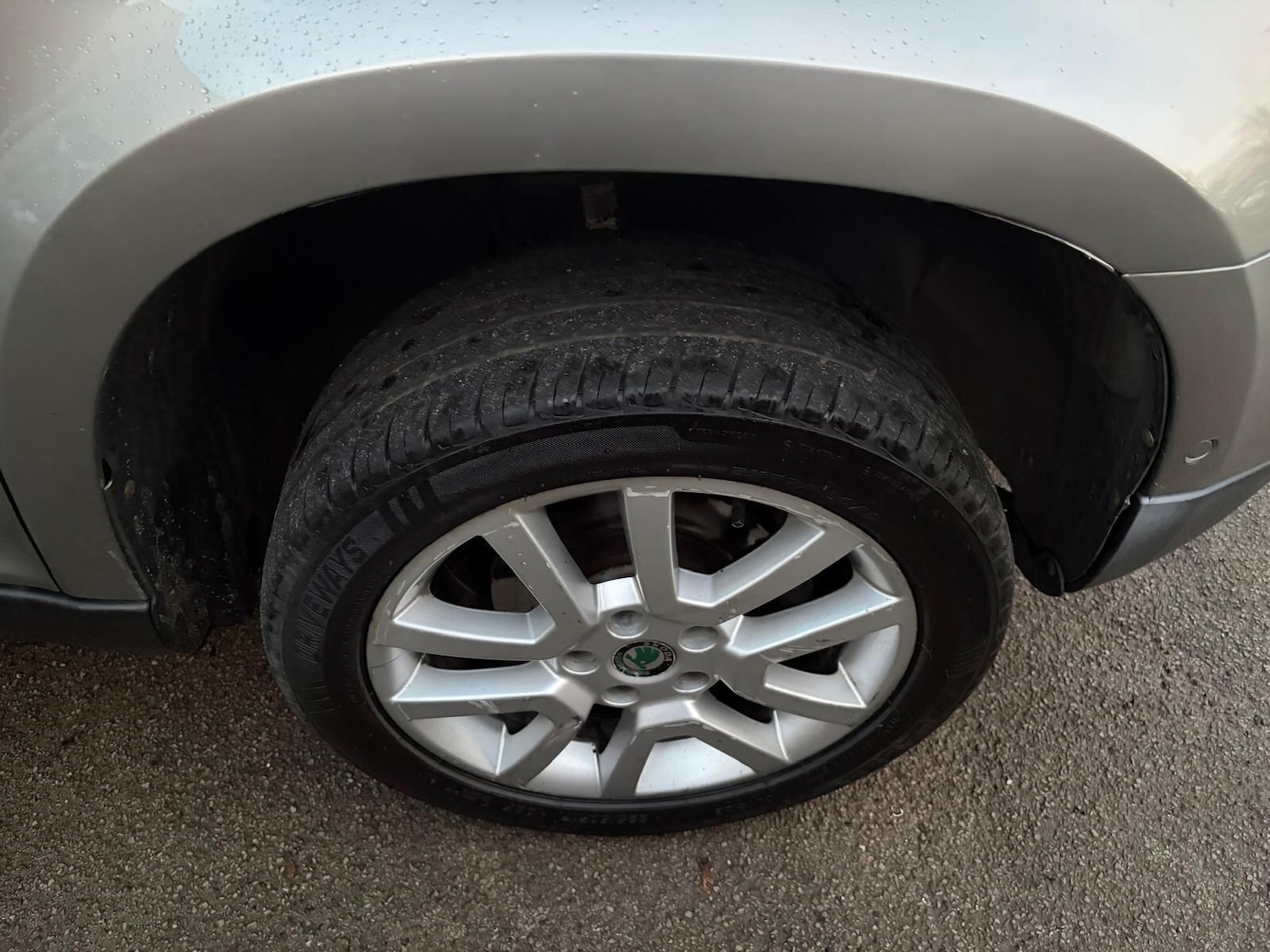 Used Skoda Yeti 2010 for sale - 76913409: Photo 43