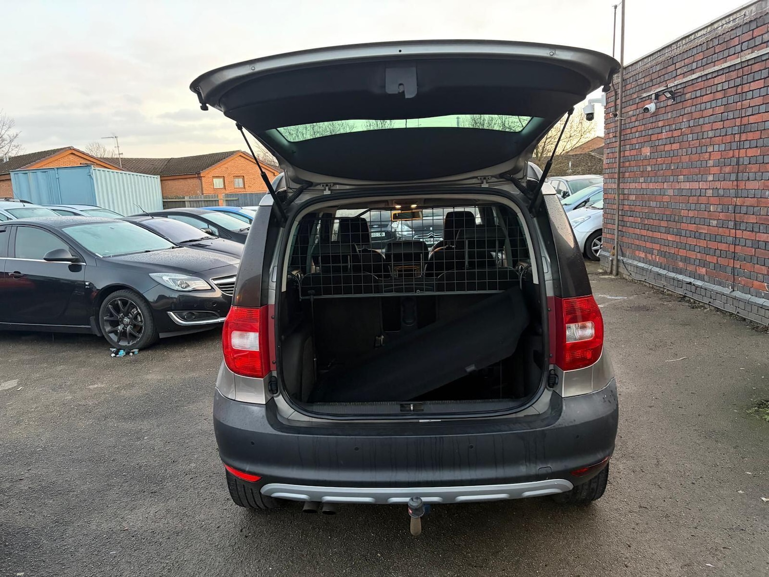 Used Skoda Yeti 2010 for sale - 76913409: Photo 47