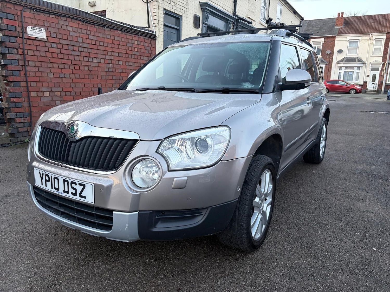 Used Skoda Yeti 2010 for sale - 76913409: Photo 9