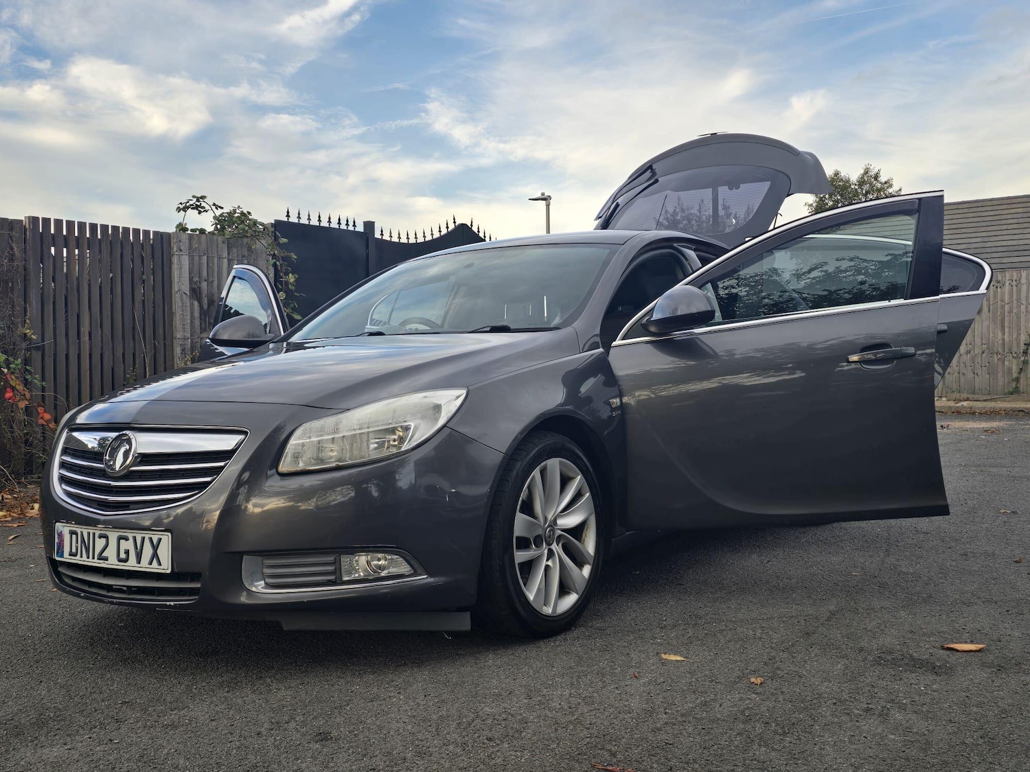 Used Vauxhall Insignia 2012 for sale - 76549838: Photo 11