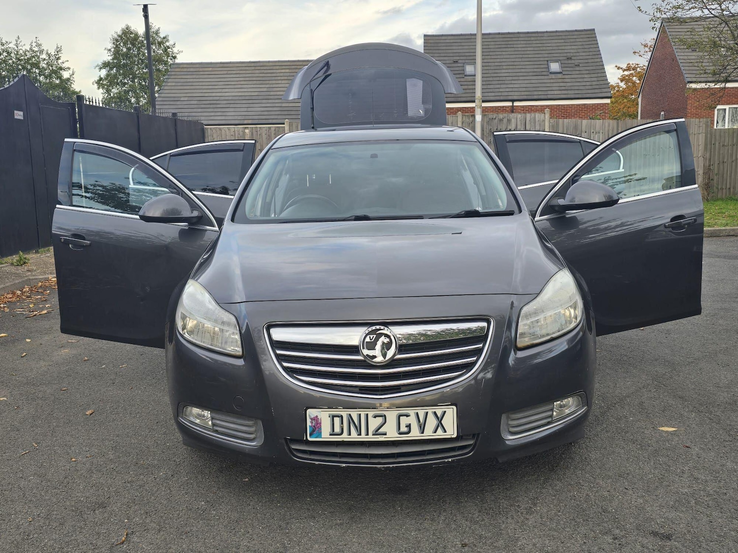 Used Vauxhall Insignia 2012 for sale - 76549838: Photo 8