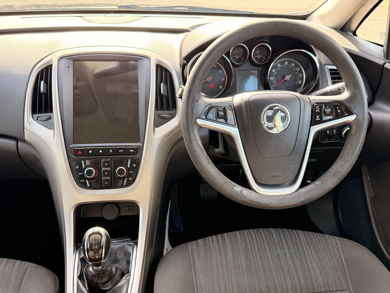 Used Vauxhall Astra for sale - 78141351: Photo 24