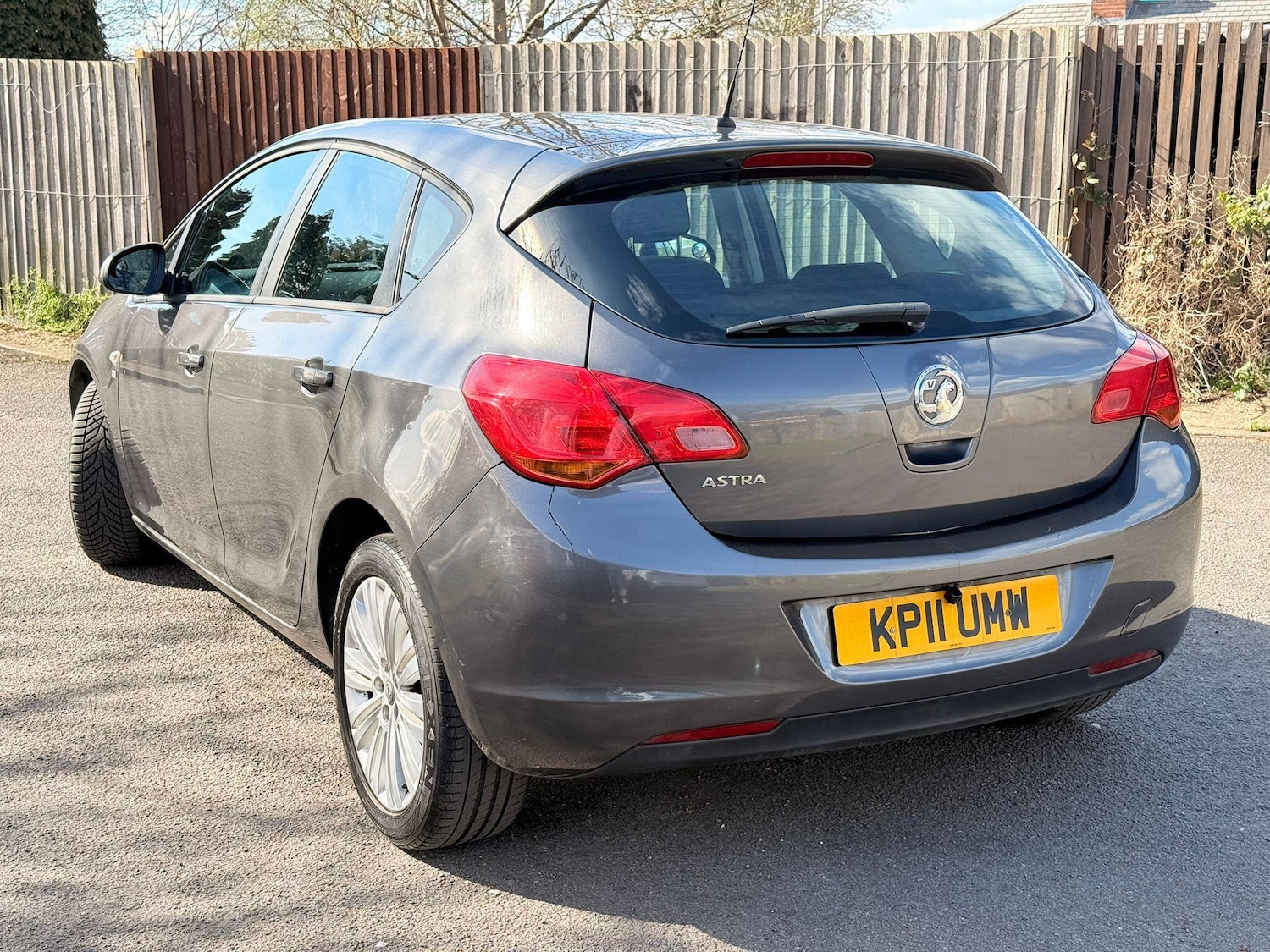 Used Vauxhall Astra for sale - 78141351: Photo 4