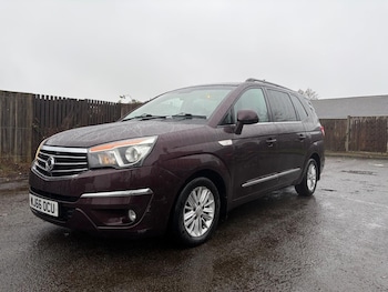 Used Ssangyong Turismo 2016 for sale - 79412470: Photo
