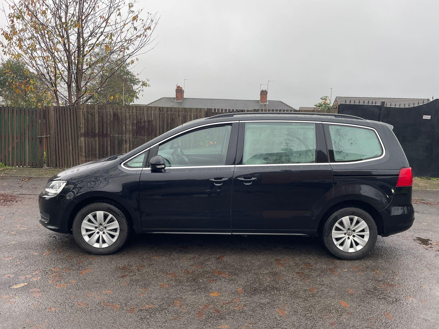 Used Volkswagen Sharan 2013 for sale - 76592727: Photo 12