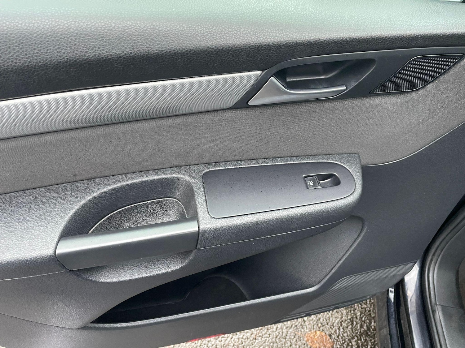 Used Volkswagen Sharan 2013 for sale - 76592727: Photo 23