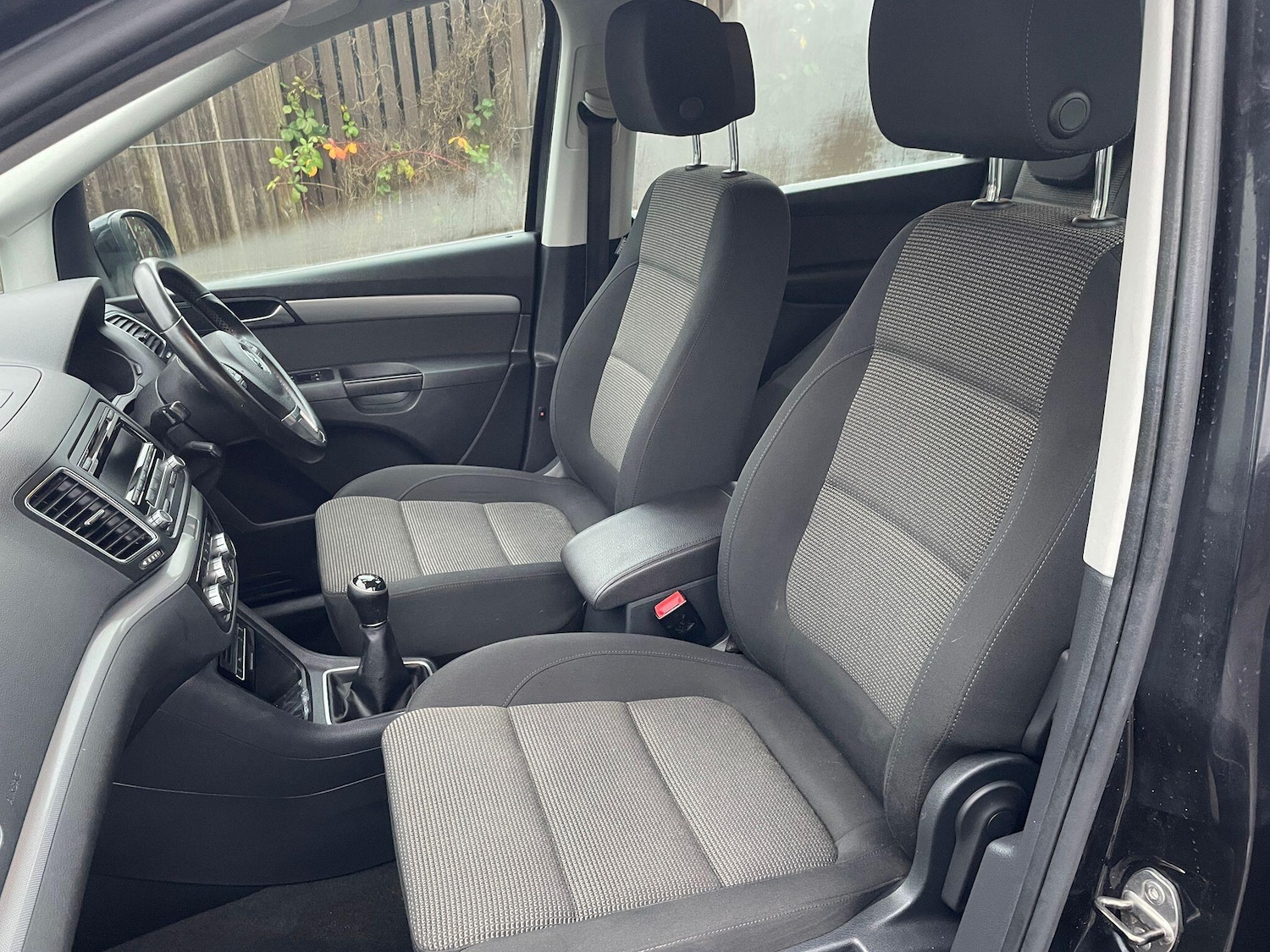 Used Volkswagen Sharan 2013 for sale - 76592727: Photo 33