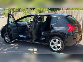 Used Peugeot 3008 2012 for sale - 78689436: Photo