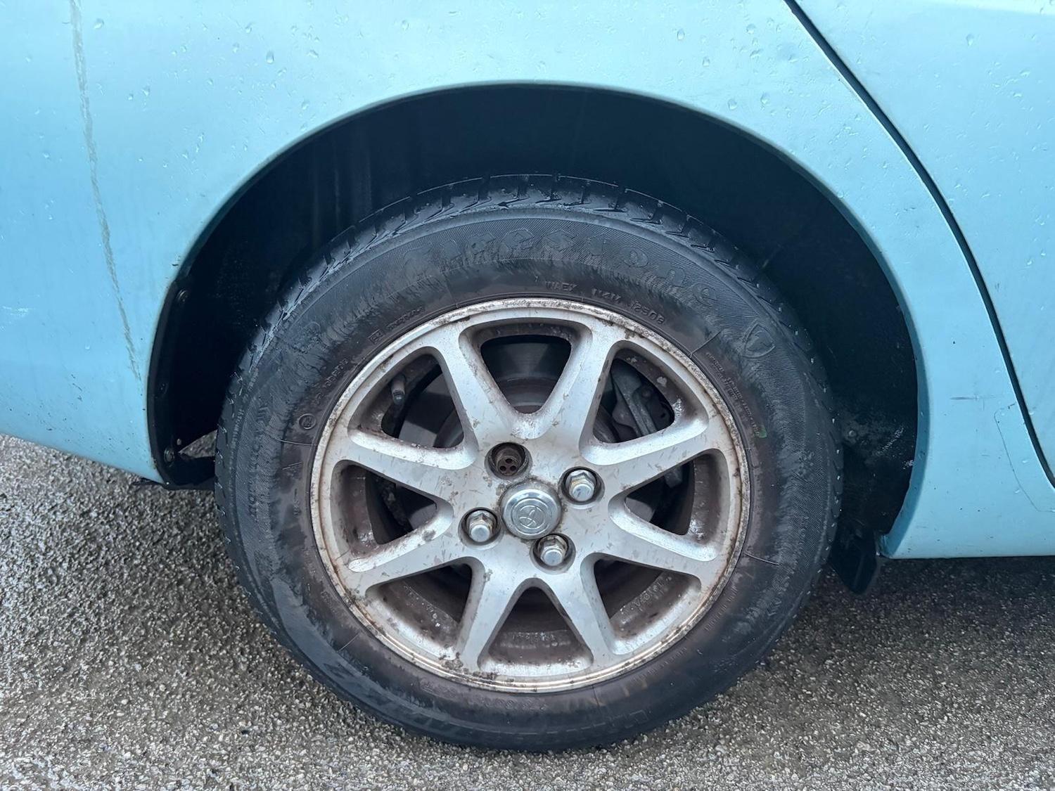 Used Toyota Prius 2001 for sale - 77549631: Photo 38