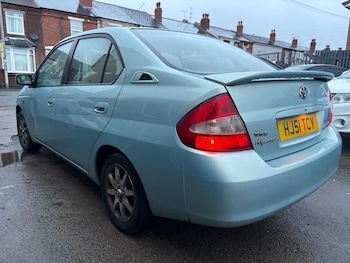 Used Toyota Prius 2001 for sale - 77549631: Photo