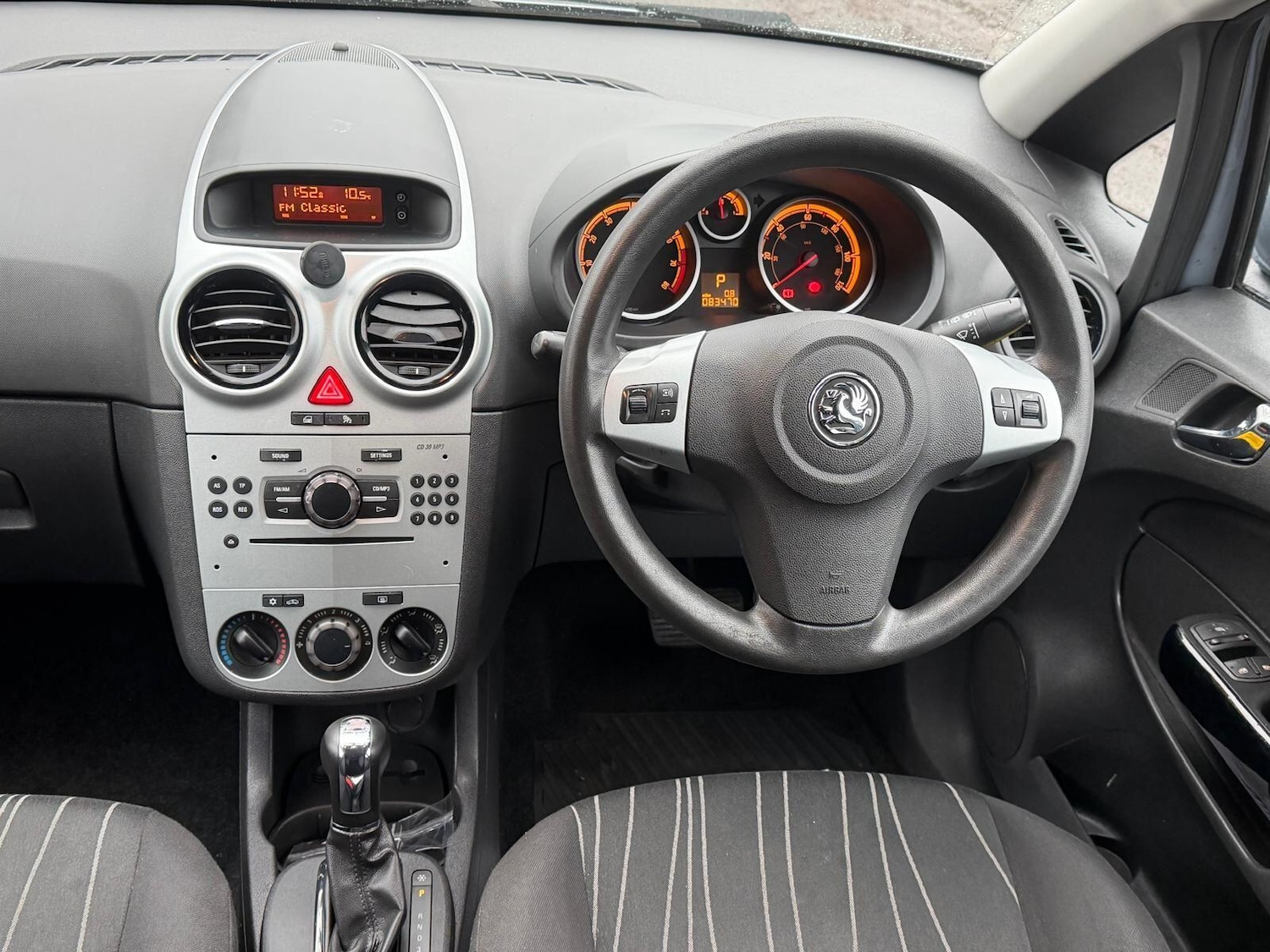 Used Vauxhall Corsa 2009 for sale - 76855692: Photo 9