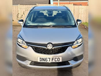 Used Vauxhall Zafira 2017 for sale - 79750569: Photo