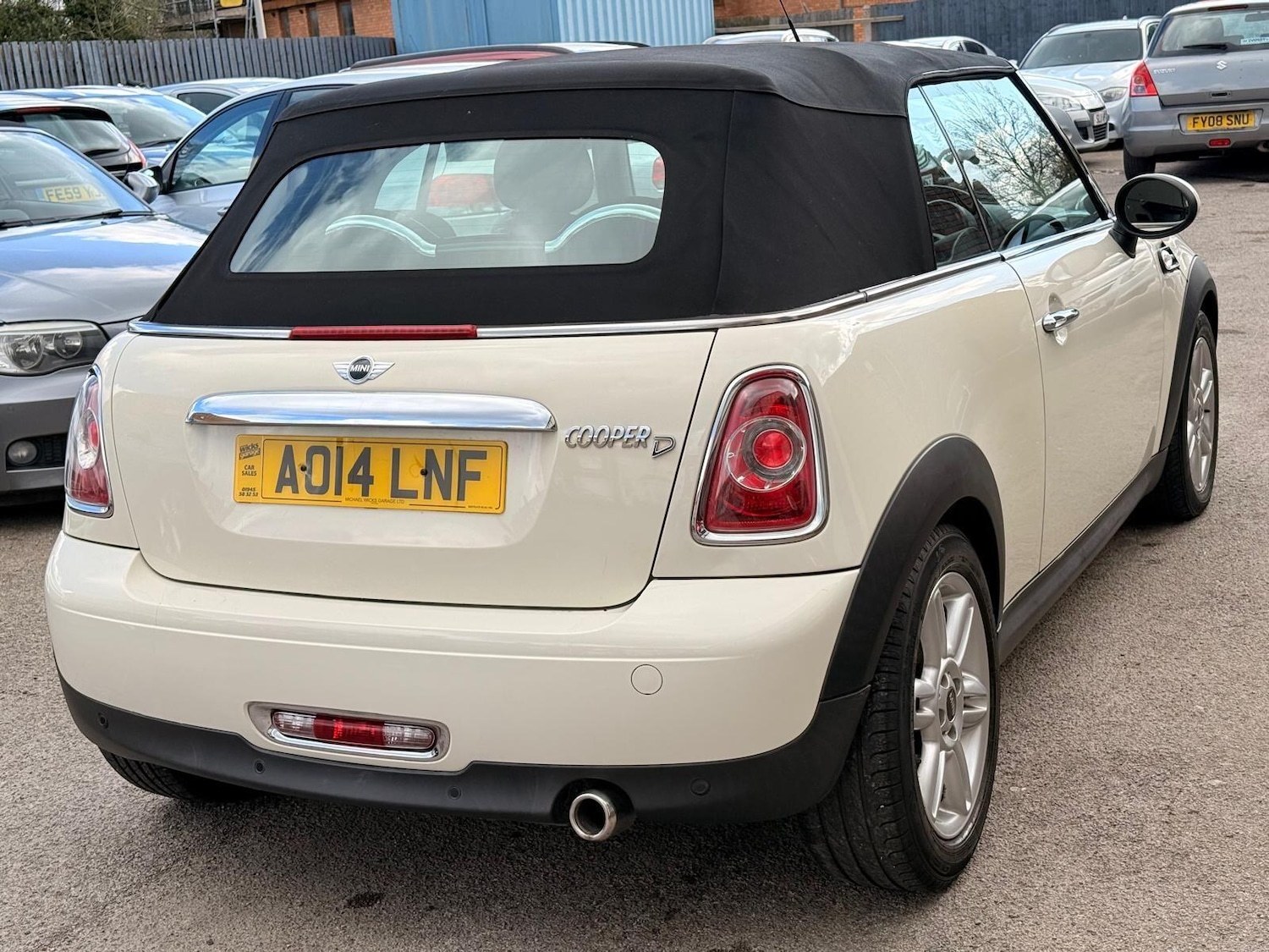 Used MINI Convertible 2014 for sale - 78057838: Photo 16