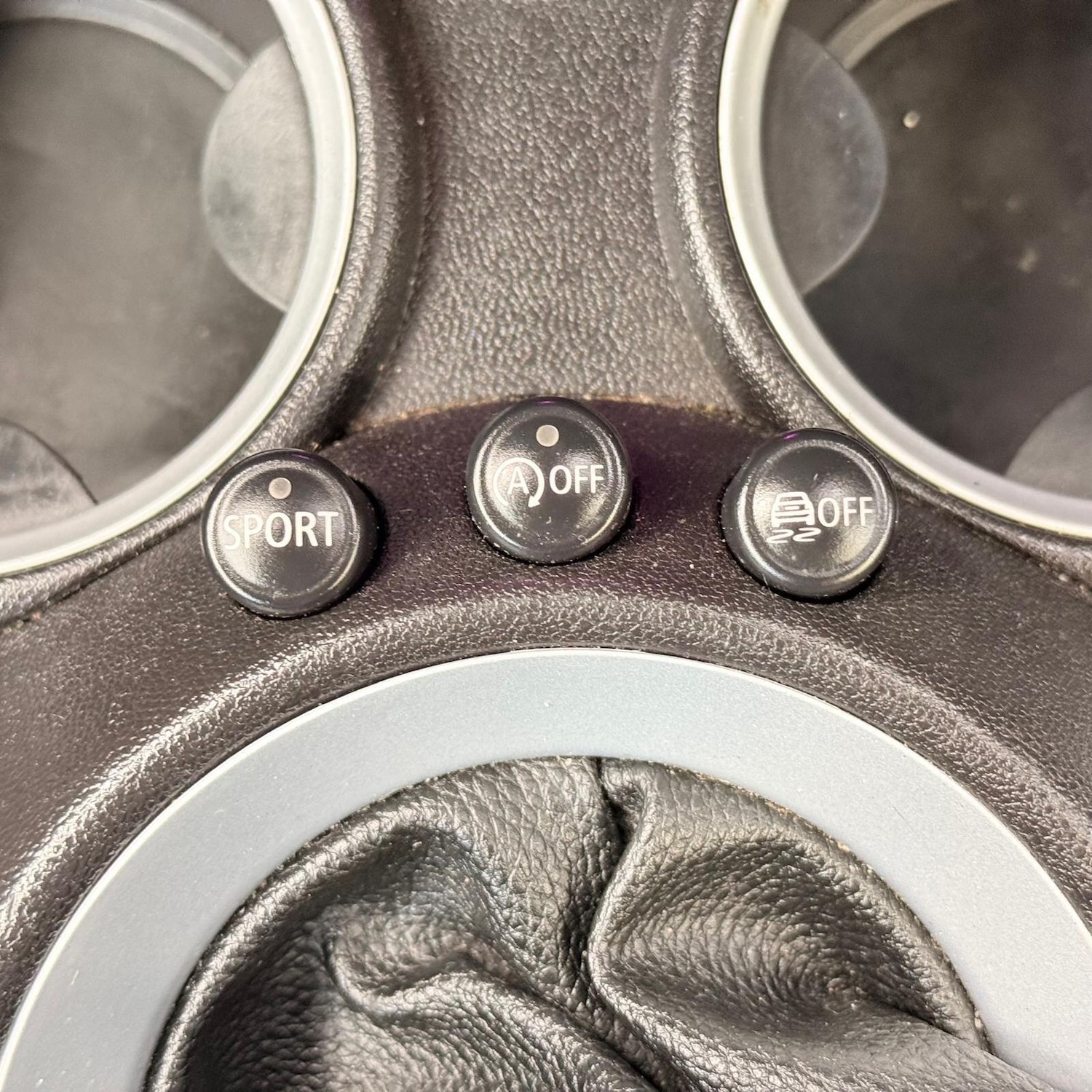 Used MINI Convertible 2014 for sale - 78057838: Photo 26