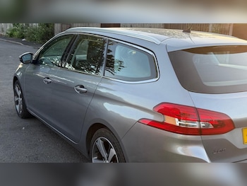 Used Peugeot 308 2016 for sale - 78759189: Photo