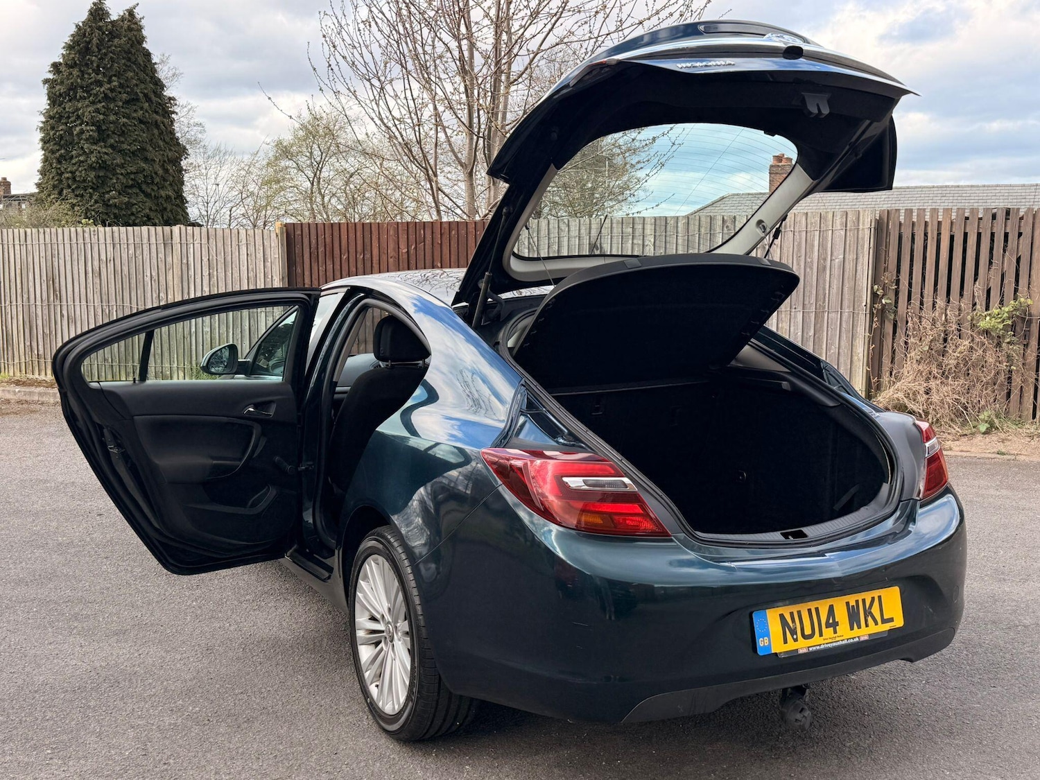 Used Vauxhall Insignia for sale - 78135747: Photo 8