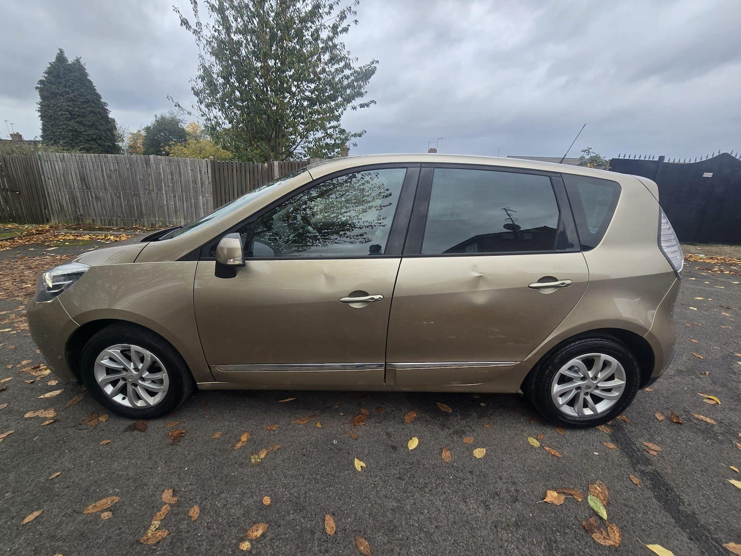 Used Renault Scenic 2016 for sale - 76371461: Photo 13