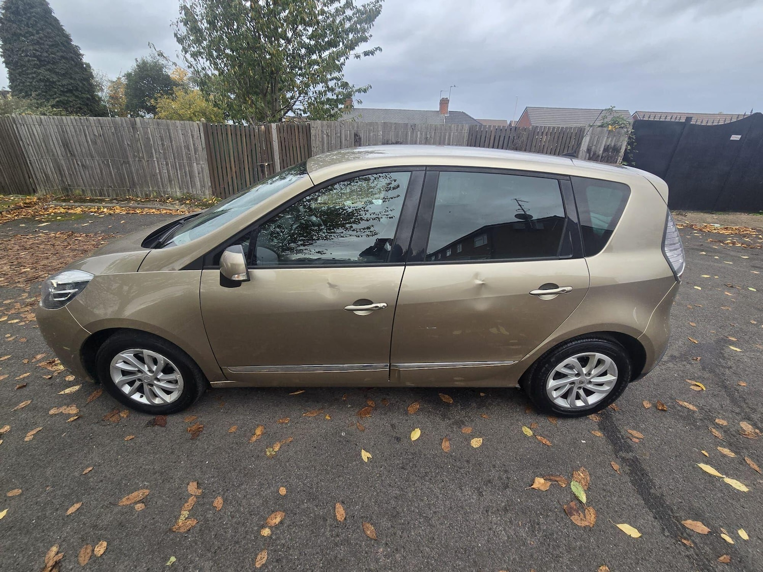 Used Renault Scenic 2016 for sale - 76371461: Photo 14