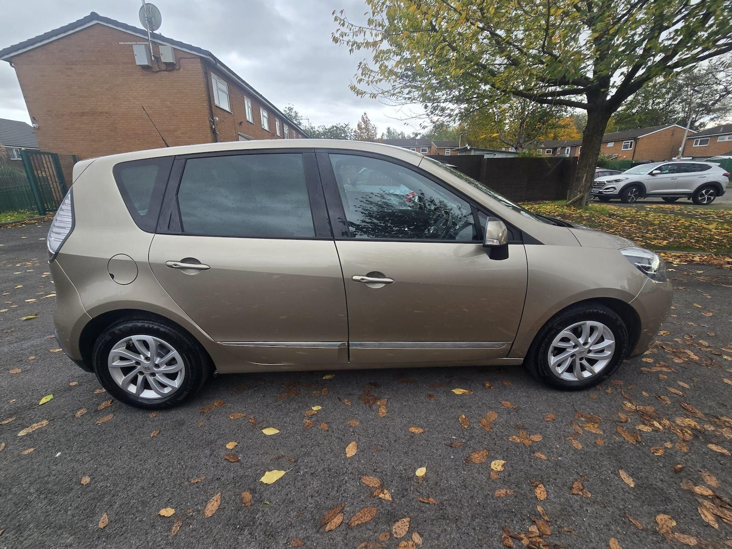 Used Renault Scenic 2016 for sale - 76371461: Photo 20