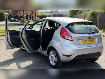 Used Ford Fiesta 2017 for sale - 78416400: Photo